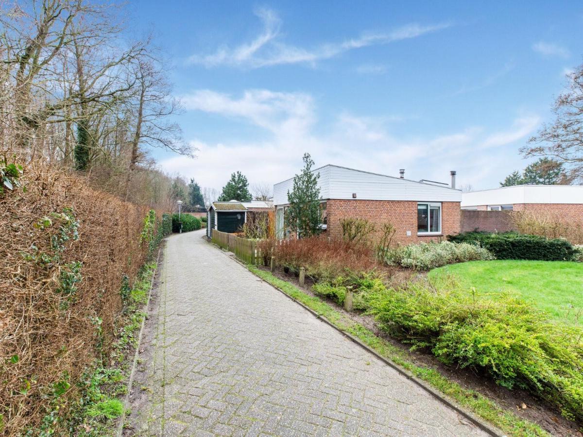 Endearing Holiday Home In Noordwijkerhout With Garden Bbq Esterno foto