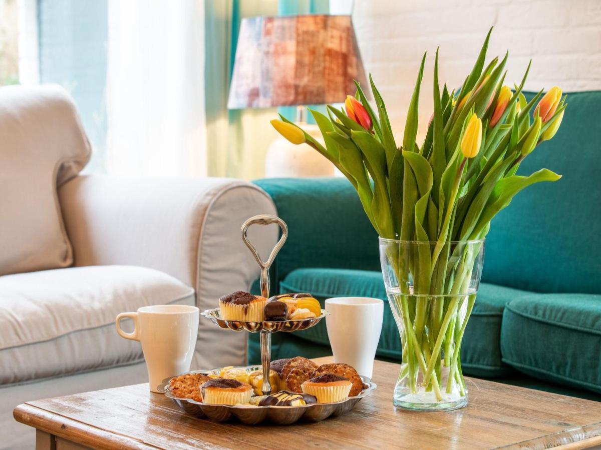 Endearing Holiday Home In Noordwijkerhout With Garden Bbq Esterno foto